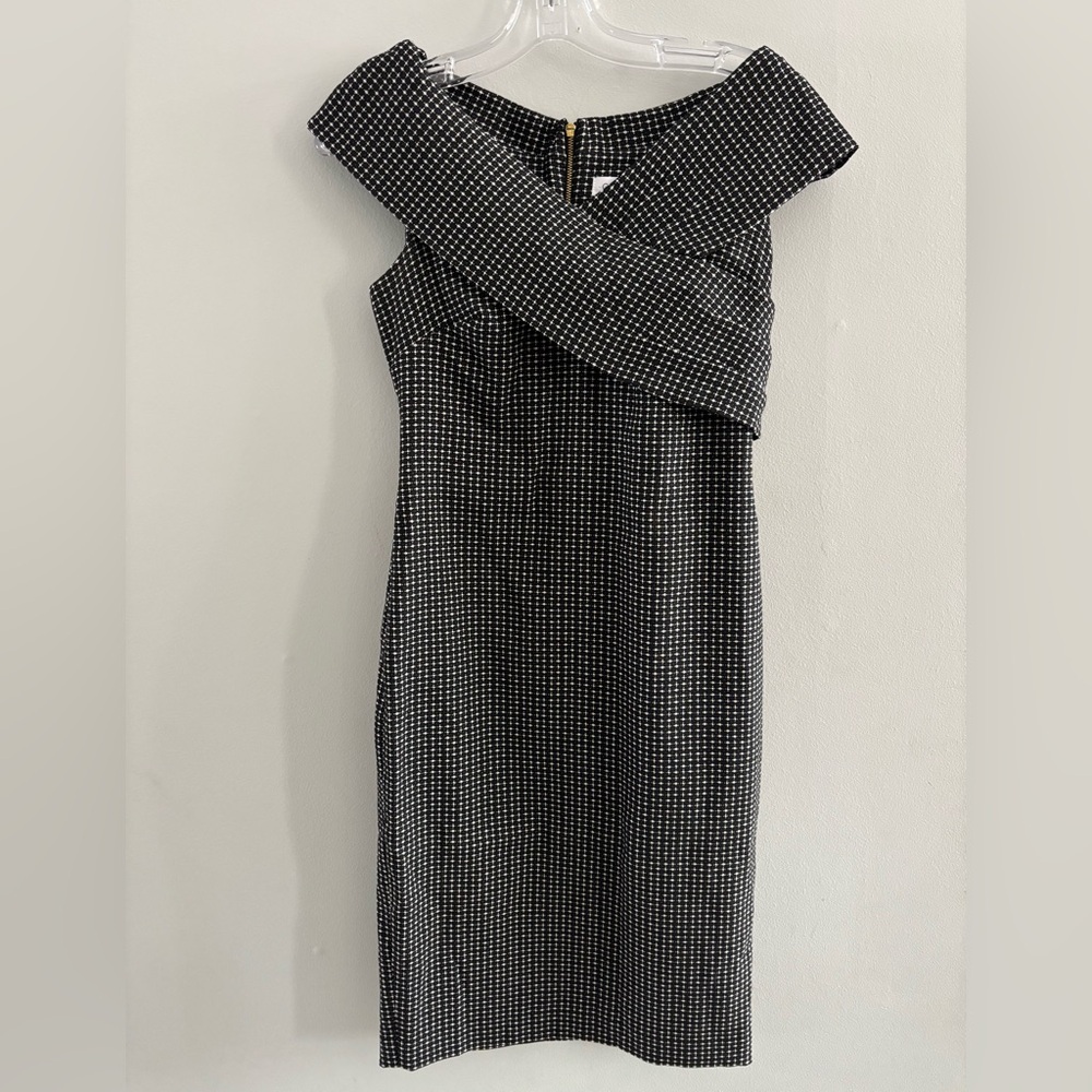 Calvin Klein Cocktail Dress Sheath Midi Length Off Shoulder Cross Front Sz. 6